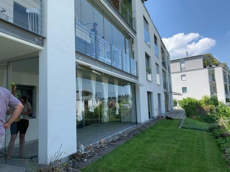 Spacious 2.5-room garden apartment in Richterswil (7)