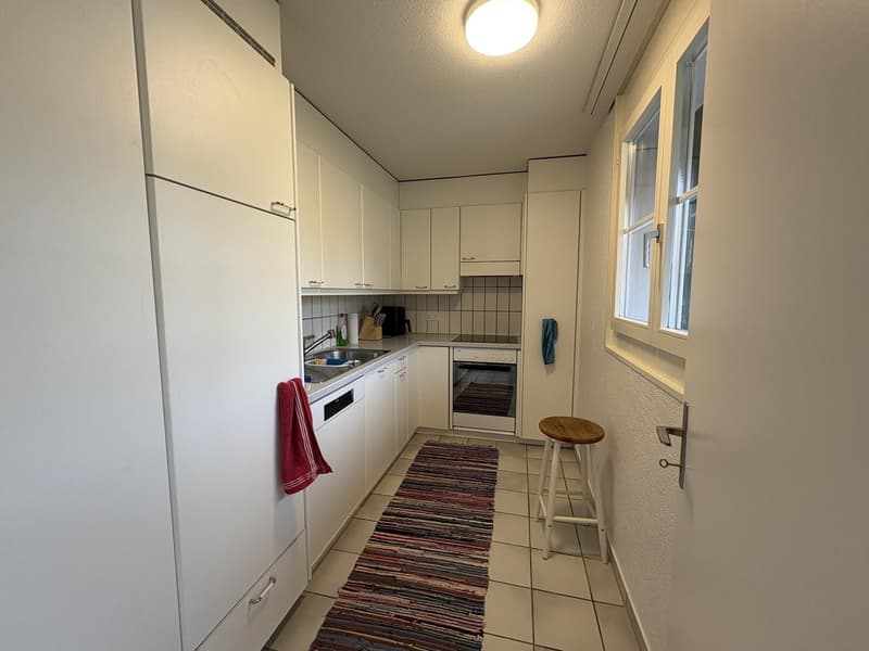 Helle 4.5-Zimmer-Wohnung mit Balkon CHF 1995 inkl. NK (8)