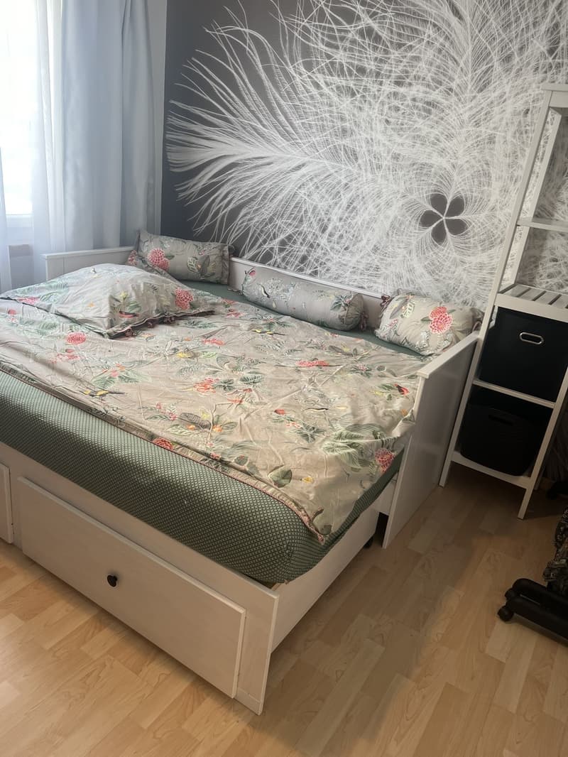 Bett ausgezogen