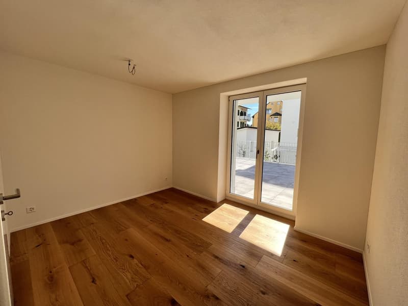 Moderne 3.5-Zimmer-Wohnung mit grosser Terrasse in Adliswil mit Top-Anbindung nach Zürich (6)