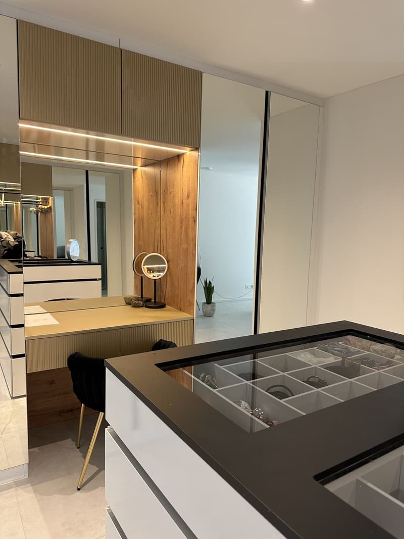Moderne 4,5-Zi.-Wohnung mit Terrasse & Whirlpool in Umiken (7)