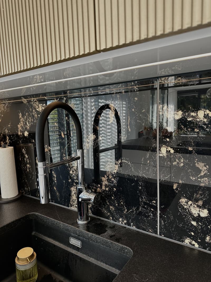 Moderne 4,5-Zi.-Wohnung mit Terrasse & Whirlpool in Umiken (3)