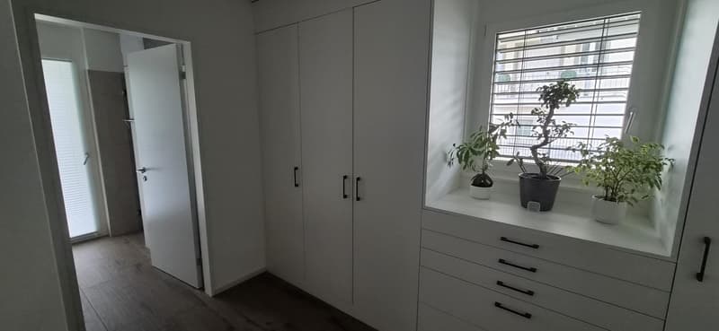 Grosszügige Wohnung mit Garten, Wintergarten und 2 Terassen (Neubau 2024) (2)