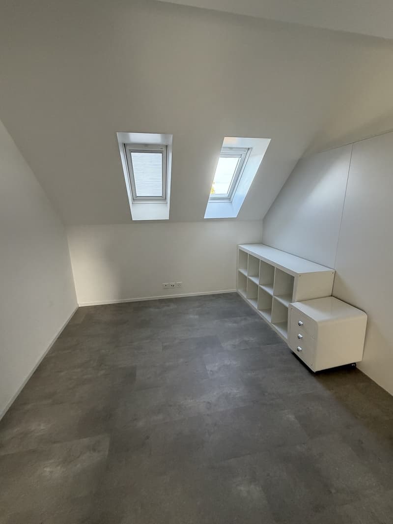 2 1/2 Zimmer Wohnung in Stadel bei Niederglatt (2)