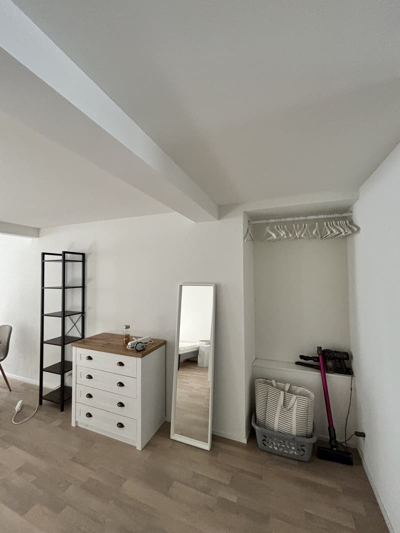 Möblierte 1-Zimmer-Wohnung in Pfäffikon ZH - befristete Untermiete (4)