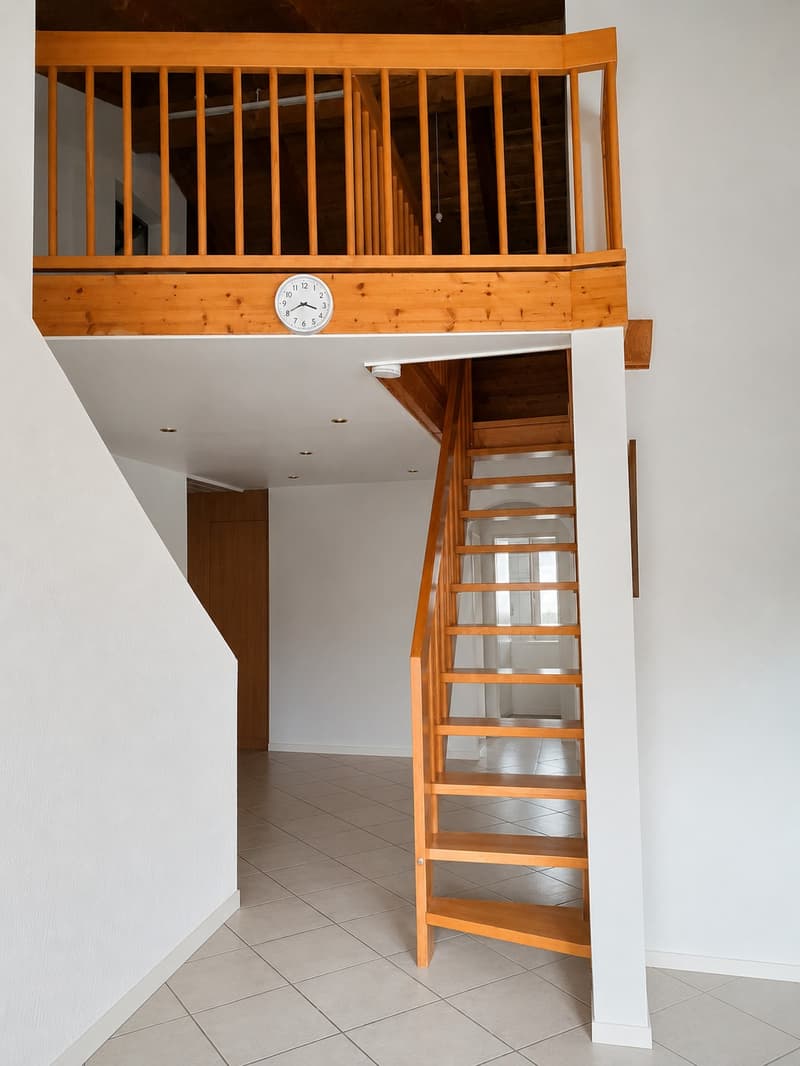 4.5-Zimmer-Attikawohnung mit Galerie & zwei Balkonen in Bonaduz (2)