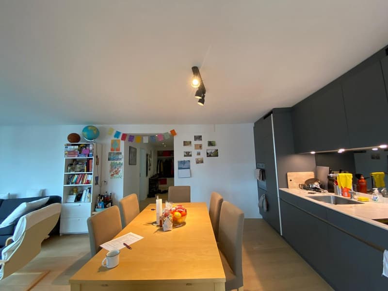 Helles Zimmer in einer WG (Bright room in a shared flat) (3)