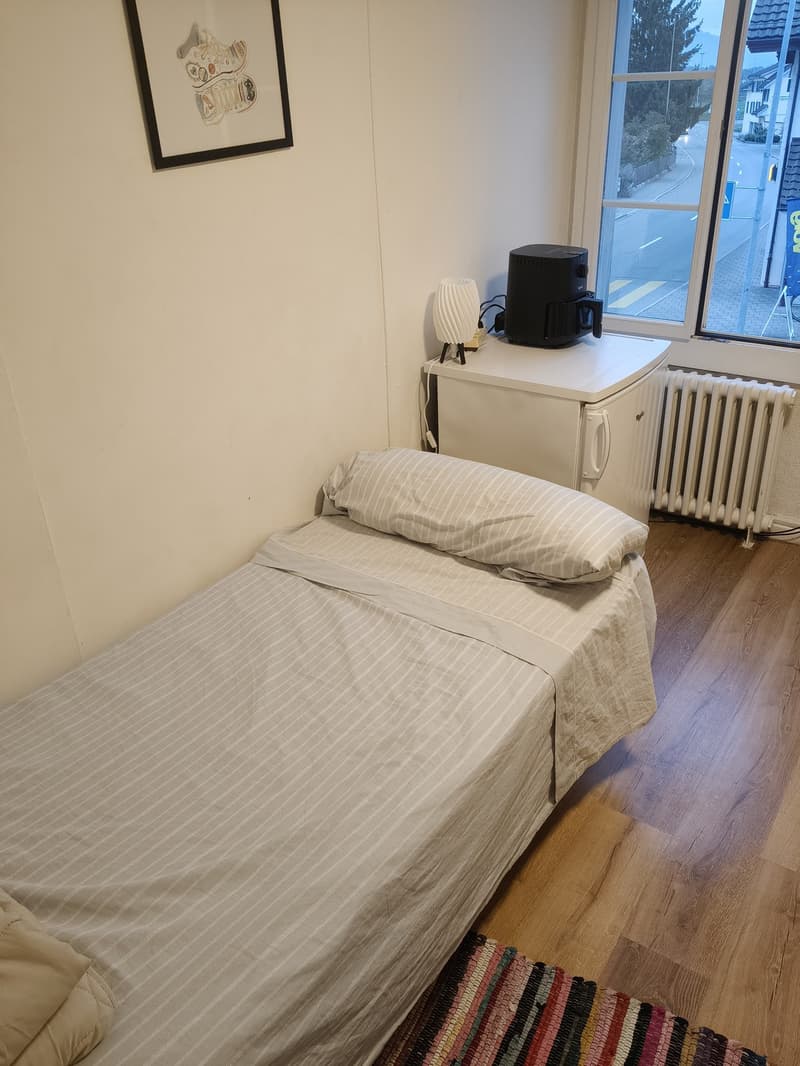 Möbliertes Zimmer in Dürnten alles inklusive (1)