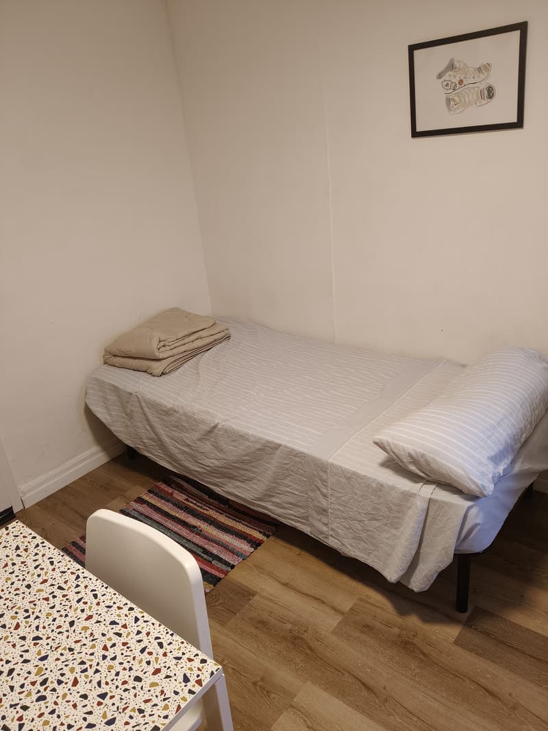 Möbliertes Zimmer in Dürnten alles inklusive (2)