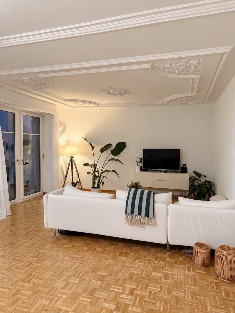 3½-Zimmer-Altbauwohnung mit Balkon beim Hallwylplatz (1.23. November) (1)