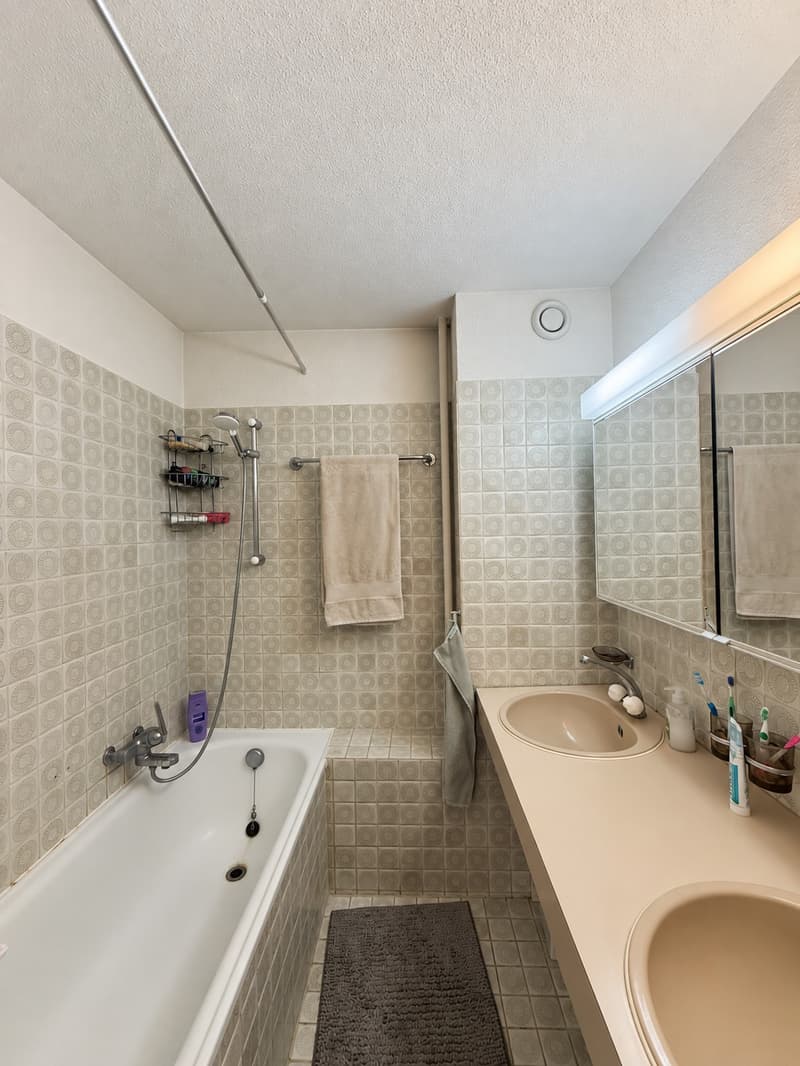 3½-Zimmer-Altbauwohnung mit Balkon beim Hallwylplatz (1.23. November) (6)