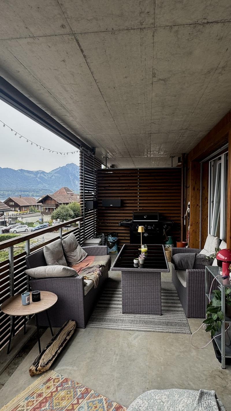 Helle 3.5-Zimmer-Wohnung in Gunten mit grossem Balkon & See-/Bergsicht (3)