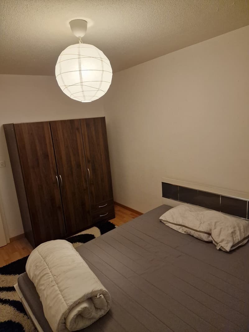Mitbewohner gesucht in eine 3er WG in einer 4,5 Zimmer Wohnung. Per 01.11.26 (3)
