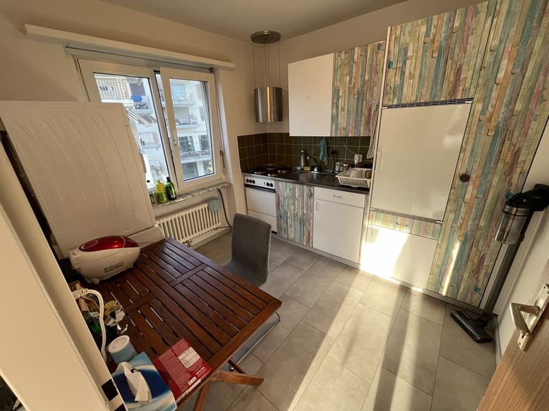 Möblierte 2.5 Zimmer Wohnung zur Untermiete (3)