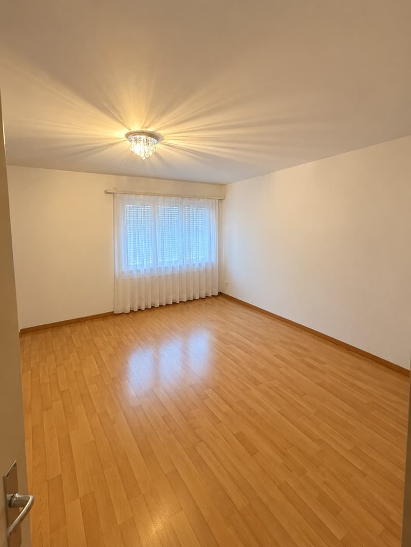 4-Zimmer-Wohnung in Effretikon zu vermieten (4)