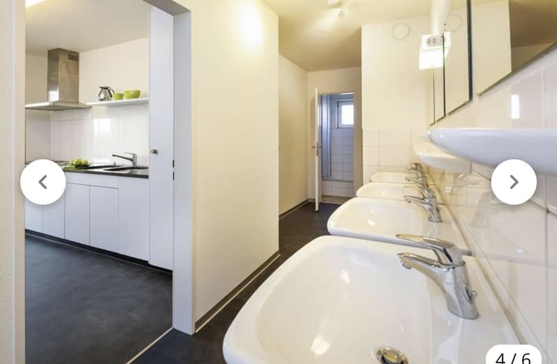 Nachmieter/in gesucht: Möbliertes Zimmer mit eigenem Balkon & Reinigungs-Service  zentral gelegen (3)