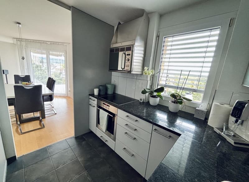 Möbliertes Zimmer mit eigenem Bad in Rheinfelden AG  ideal für Wochenaufenthalter / Furnished room with private bathroom in Rheinfelden AG  ideal for weekday professionals / commuters (6)