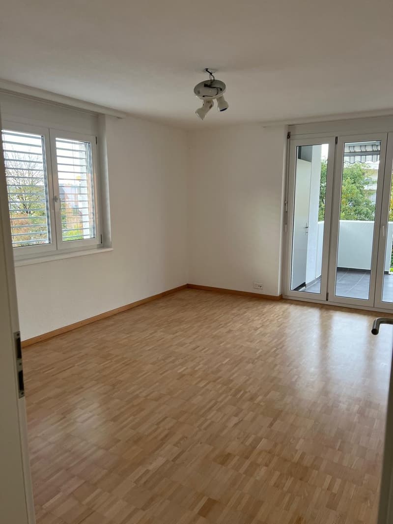 Sehr familienfreundliche 4.5 Zimmer Wohnung in Niederrohrdorf. (6)