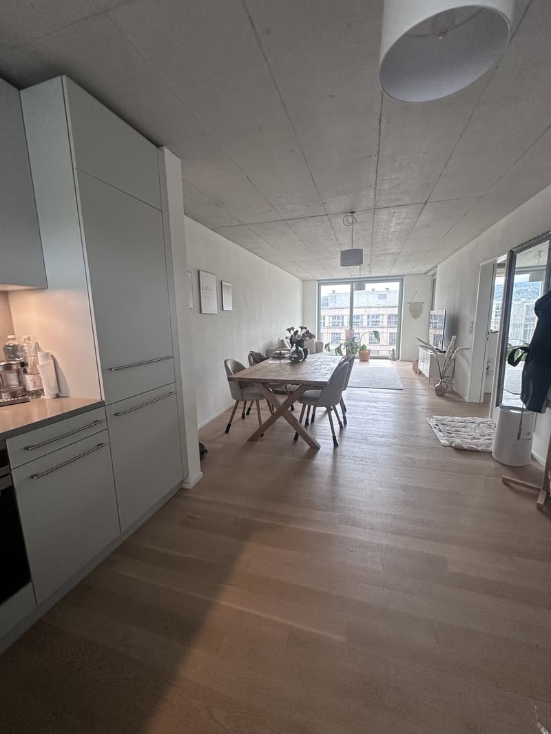 UNTERMIETE für 4 Monate: möblierte 2.5-Zimmer-Whg Wallisellen (1)