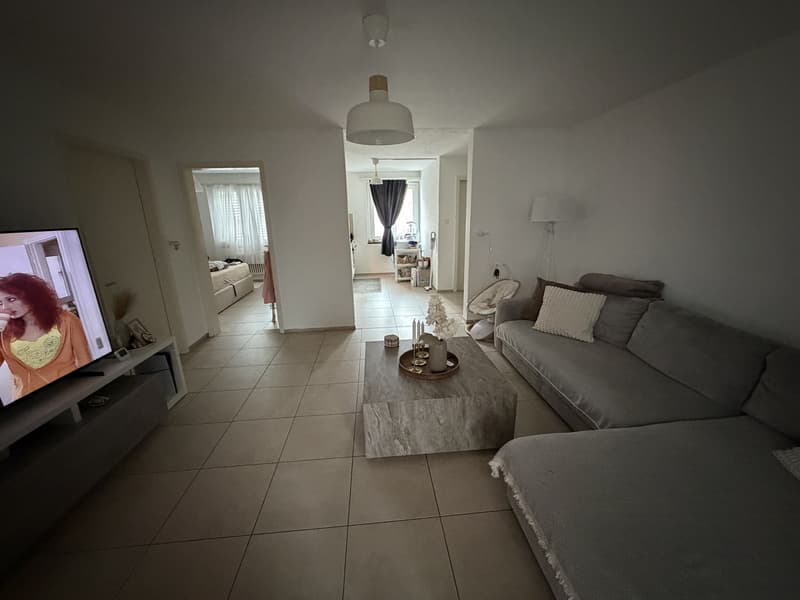 Nachmieter gesucht: 4.5-Zimmer-Wohnung mit Balkon in Langendorf (SO (5)