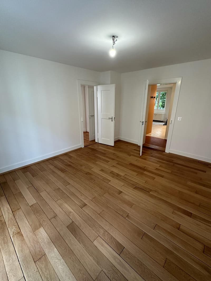 3.5-Zimmer-Wohnung mit zwei Balkonen in Zürich (8)