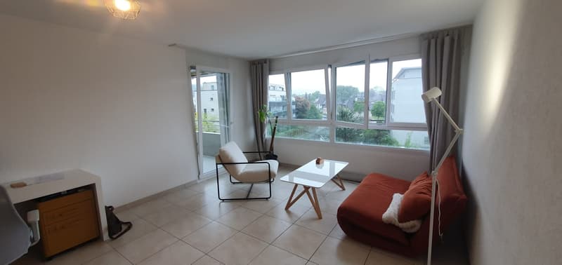 Reprise de bail 2,5 pièces avec balcon et place de parc Yverdon-les-Bains (2)