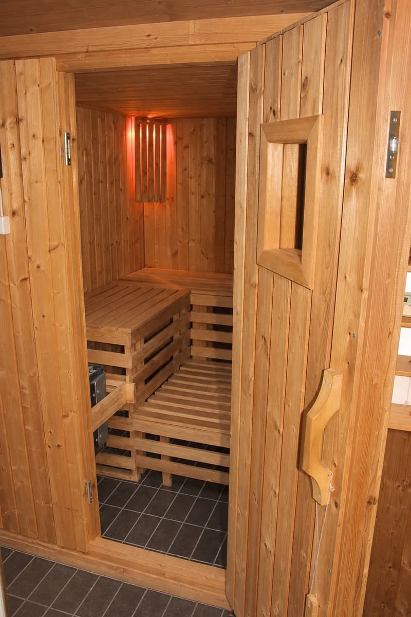 2.5 Zimmer Gartenwohnung nur 3 Gehminuten oberhalb des Schaffhauserplatzes (8)