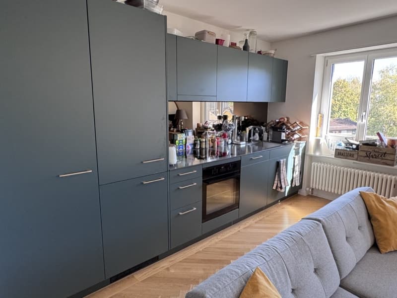 Helle, zentral gelegene 3.5-Zimmer-Wohnung 2022 renoviert (2)