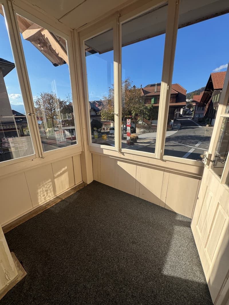 Thunersee, ÖV und Einkauf vor der Tür helle 2.5-Zimmerwohnung (9)