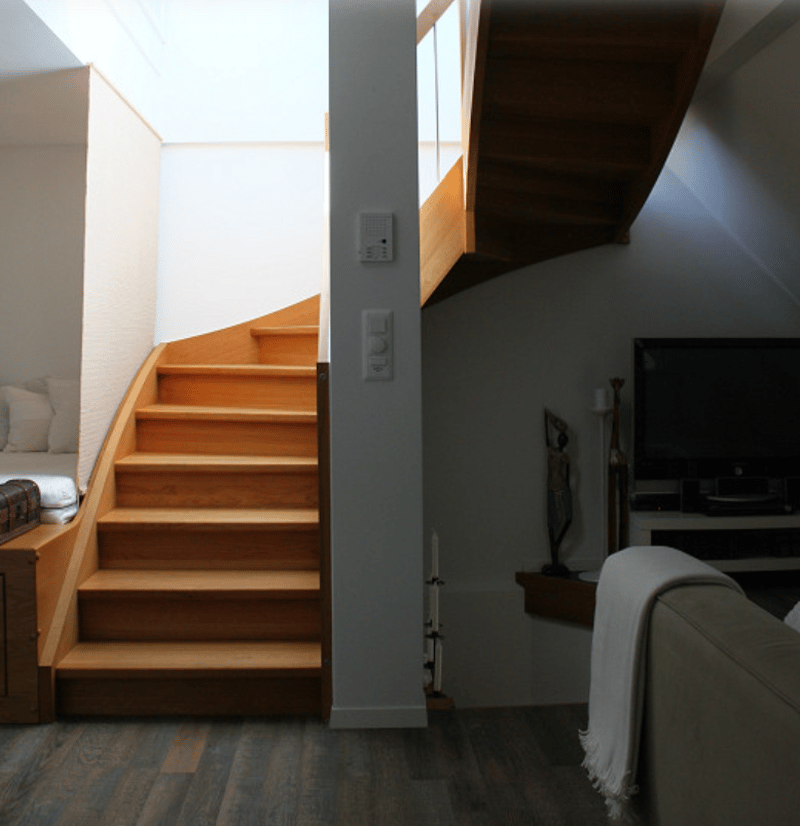 1 Zimmer Dachwohnung mit Dachterasse (2)