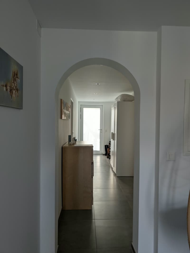 Lichtdurchflutete 3.5 Zimmer-Wohnung mieten (3)