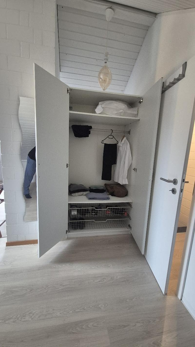Dachnzimmer in 4.5 Zi. Reihenhaus (6)