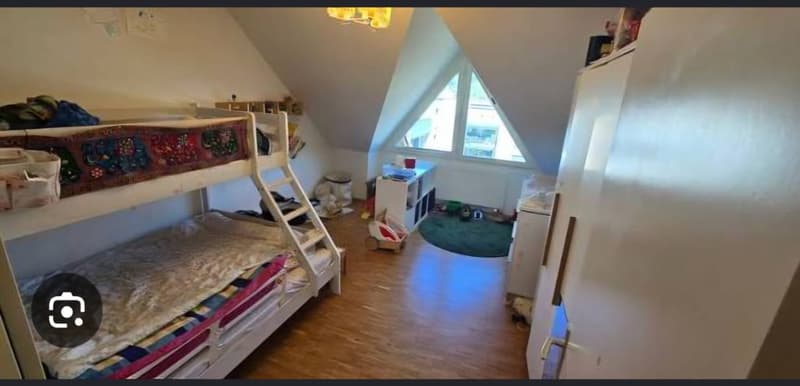 Dachwohnung (2)
