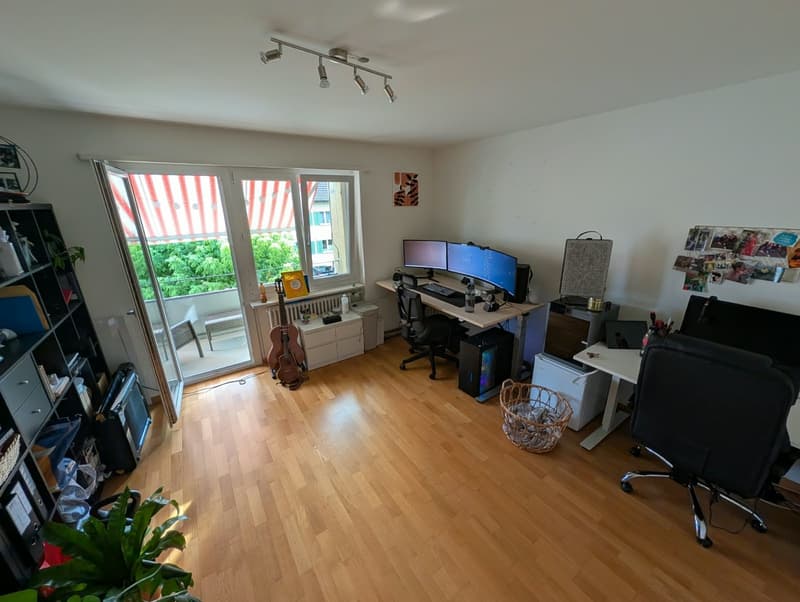 Gemütliche 3.5-Zimmer-Wohnung mit Naturnähe in Uster (3)