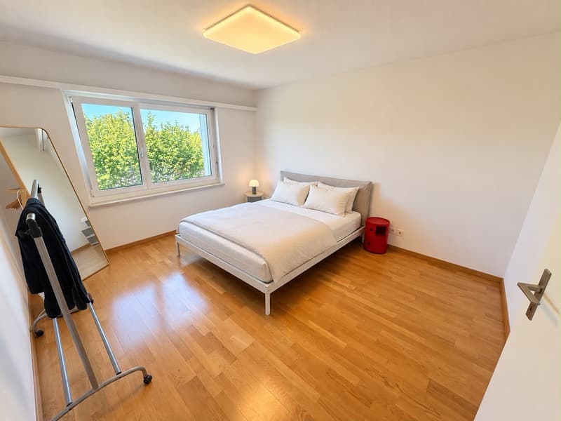 Helle, ruhige 3\.5\-Zimmer\-Wohnung möbliert, ideal für 2er\-WG ab sofort verfügbar (5)