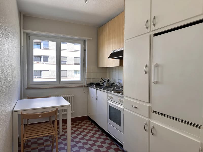 Room in a shared flat in 8051 Zurich (Student / Female Preferred) (2)