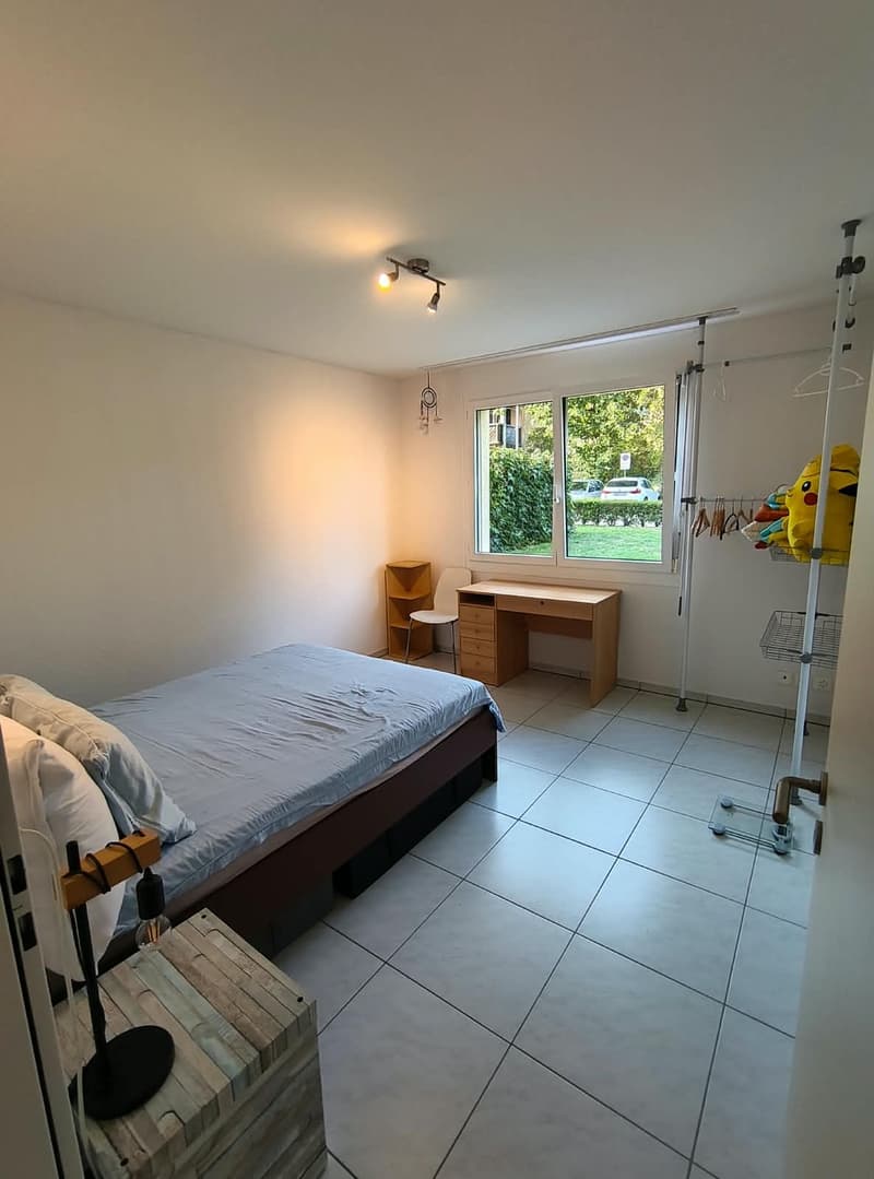 Room with own bathroom/Zimmer mit eigenem Bad (1)