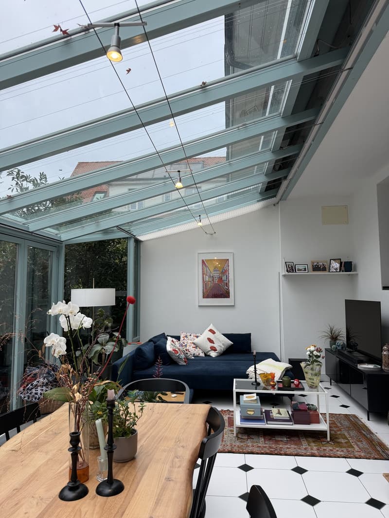 Lichtdurchflutete Altbau-Oase mit Wintergarten und Sitzplatz (11)