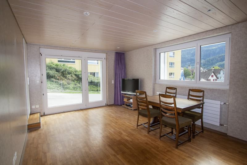 1,5-Zimmer-Wohnung im EG mit Kellernische CHF 600.- ALLES INKLUSIVE! Frei per 15.12. (1)