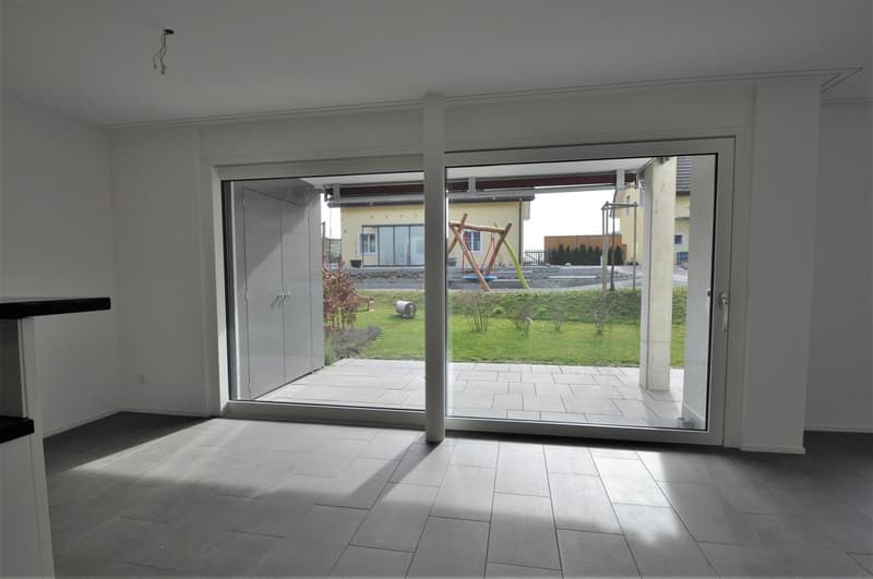 helle 3.5-zimmer-eg-wohnung mit terrasse (1)