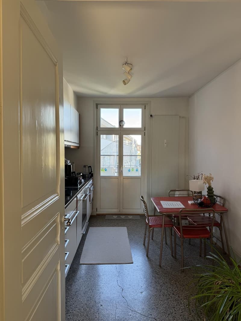 97 m² Jugendstil-Maisonette mit Balkon & viel Charme  2.5/3 Zimmer in Basel (4)