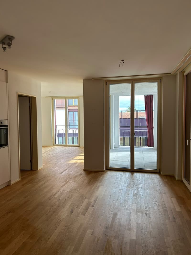 Moderne 3.5-Zimmer-Wohnung direkt am Bahnhof Wil SG (1)
