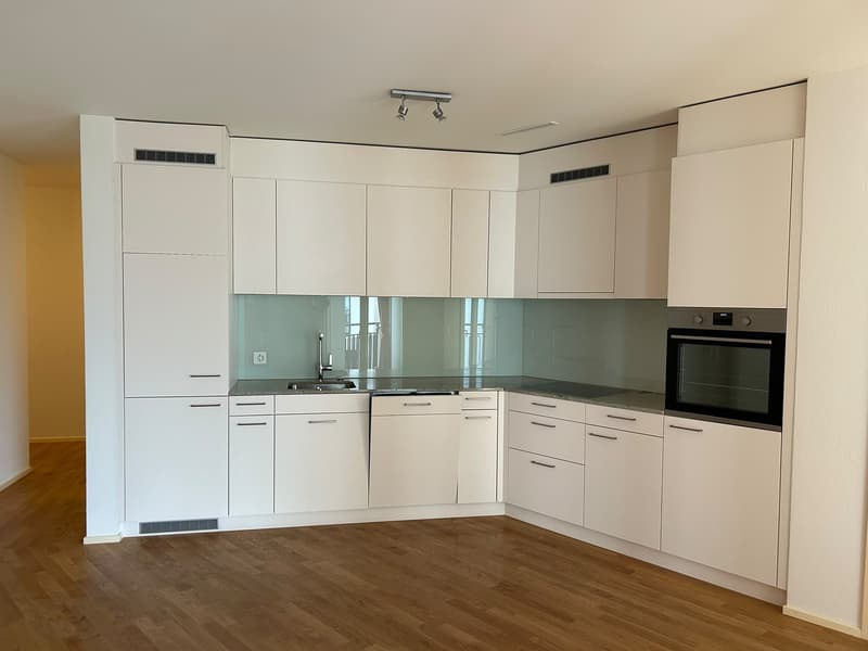 Moderne 3.5-Zimmer-Wohnung direkt am Bahnhof Wil SG (3)