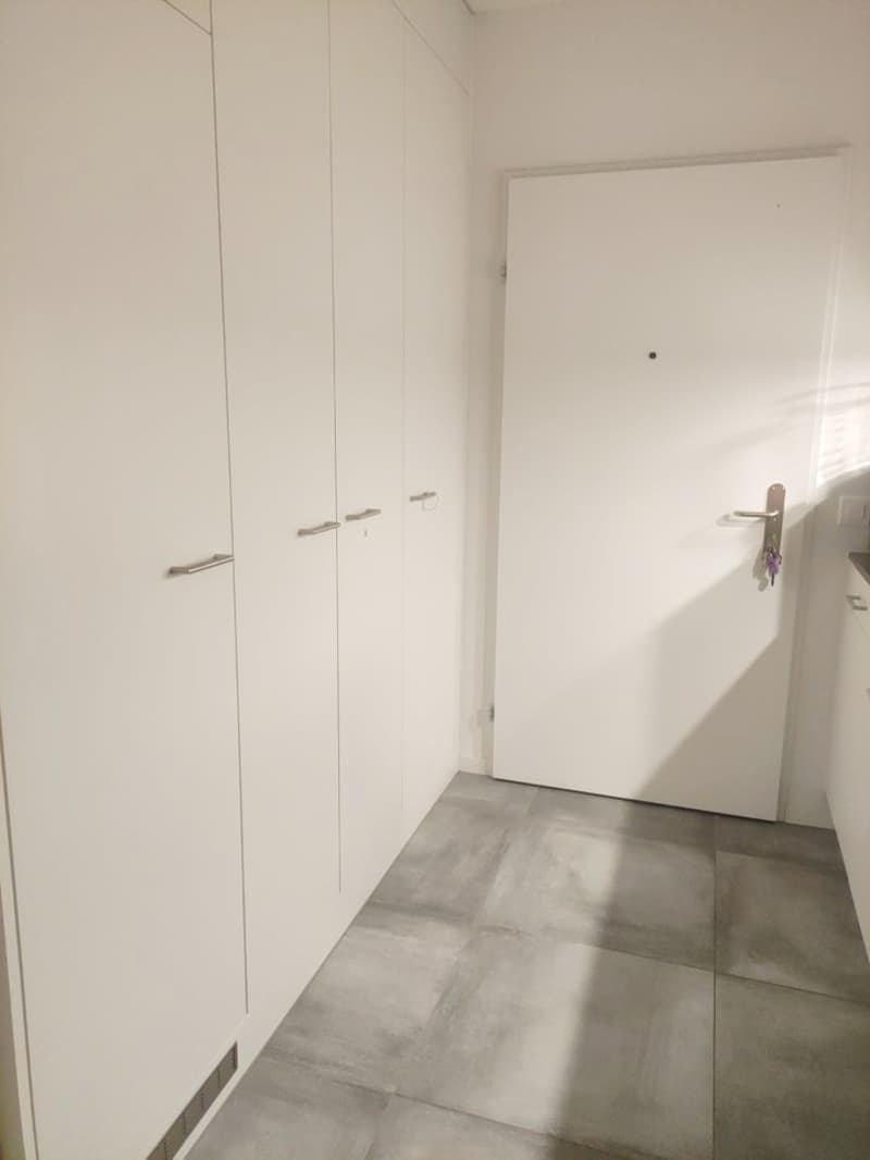 Modernes und sehr helles Studio im Zentrum von Wettingen. (5)