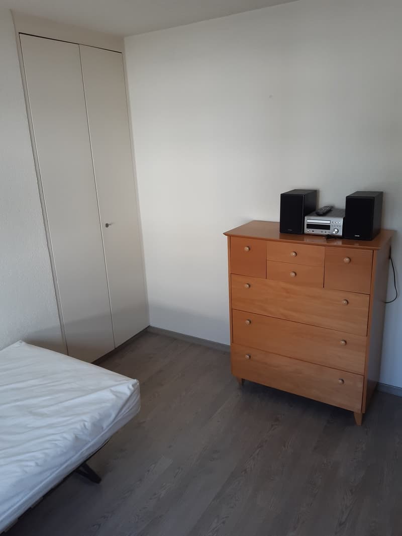 WG Zimmer zu vermieten (2)