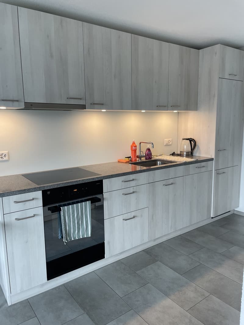 Moderne 1.5-Zimmer-Wohnung mit Balkon in Solothurn Nachmieter gesucht (2)