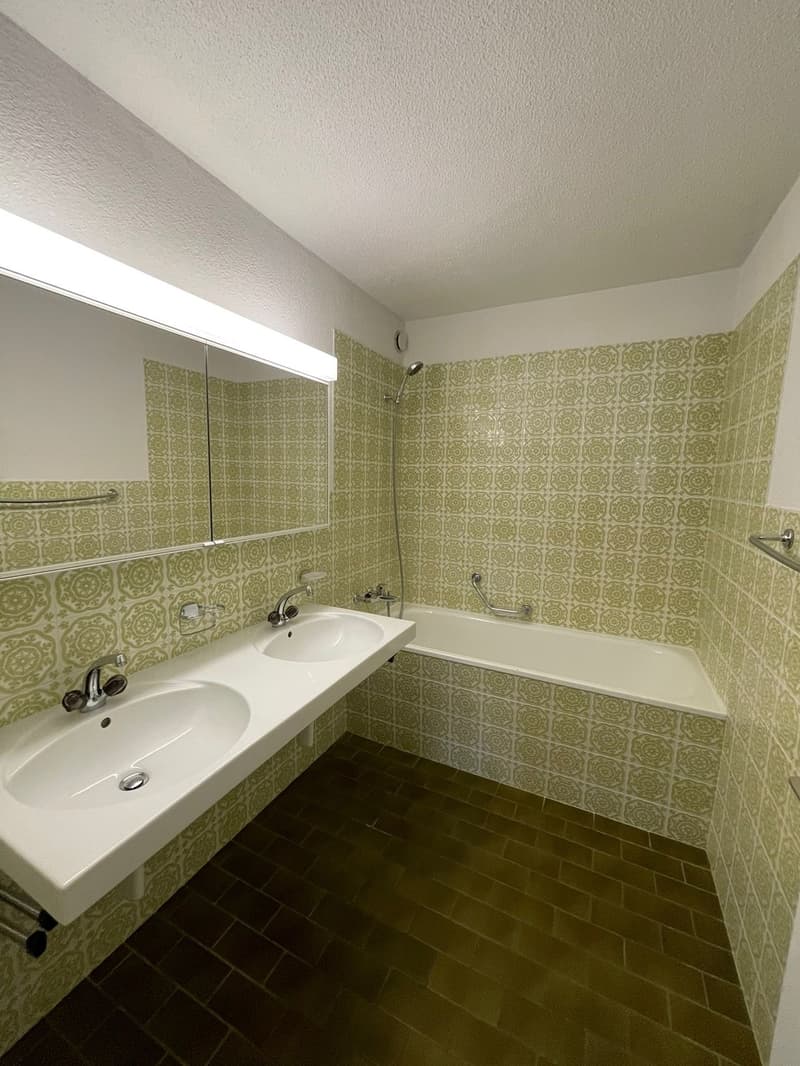 Attraktive 4.5-Zimmer-Wohnung mit grossem Balkon (6)
