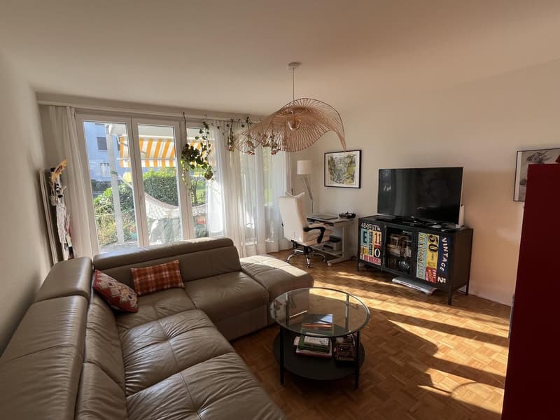 3.5 Zimmer-Wohnung mit Gartensitzplatz in Horgen (1)