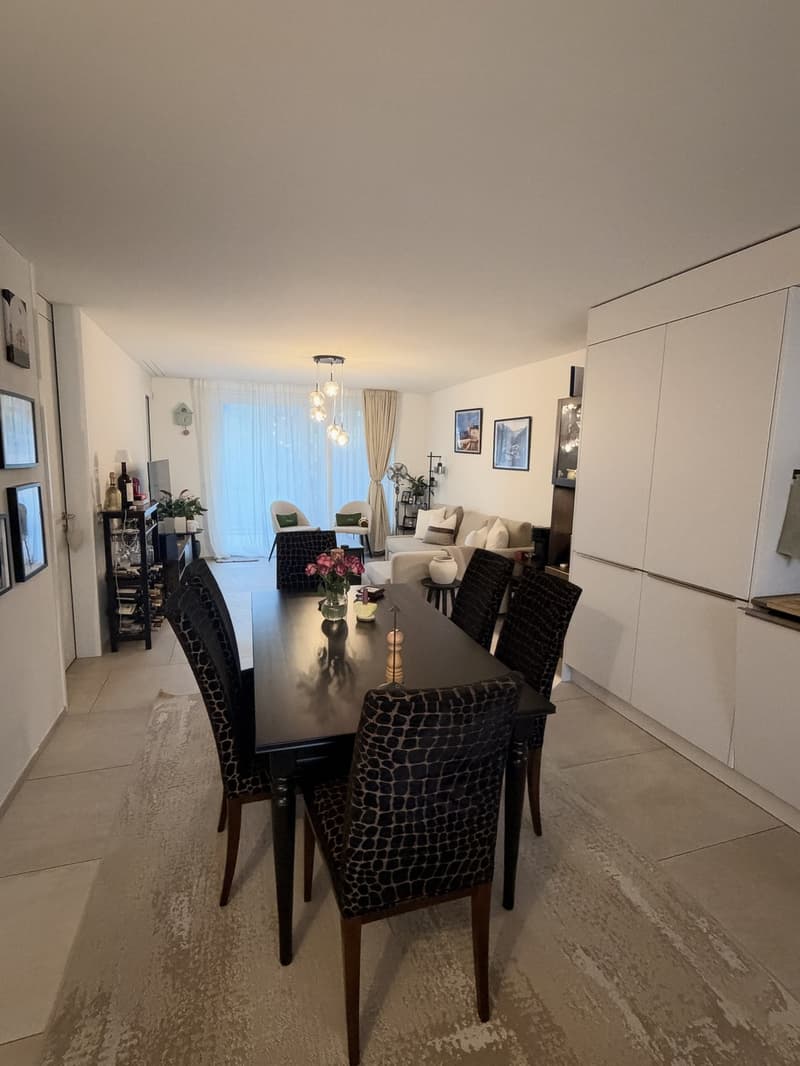 Bright 3.5-room apartment with 19 m² covered terrace in Altstetten (6)