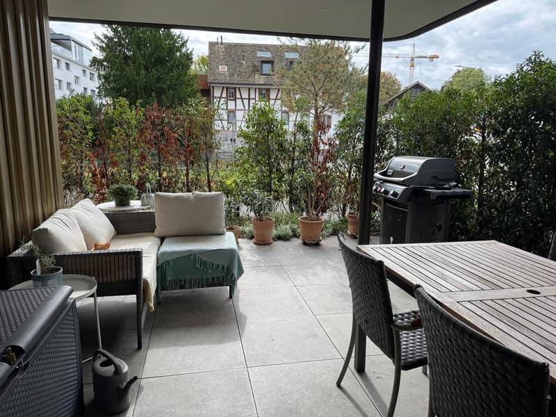 Exklusive 3.5-Zimmer-Wohnung mit Terrasse und Garten in Rüschlikon (11)